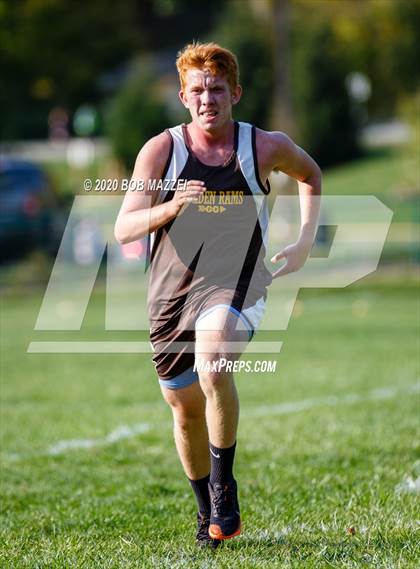 Thumbnail 3 in Burrell Invitational photogallery.