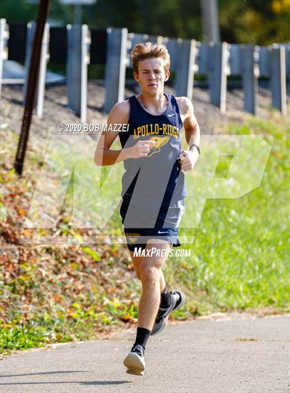Thumbnail 3 in Burrell Invitational photogallery.