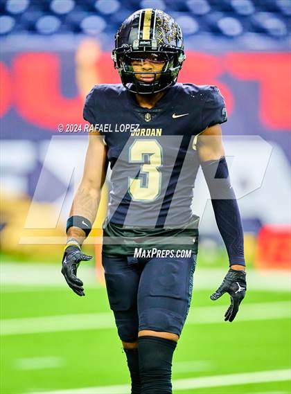 Thumbnail 1 in Jordan vs. Summer Creek (UIL 6A D2 Football Regional) photogallery.