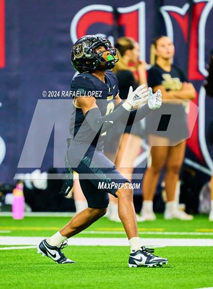 Thumbnail 3 in Jordan vs. Summer Creek (UIL 6A D2 Football Regional) photogallery.