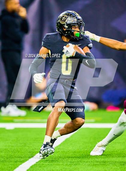 Thumbnail 1 in Jordan vs. Summer Creek (UIL 6A D2 Football Regional) photogallery.