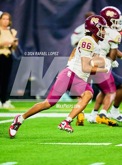 Thumbnail 2 in Jordan vs. Summer Creek (UIL 6A D2 Football Regional) photogallery.