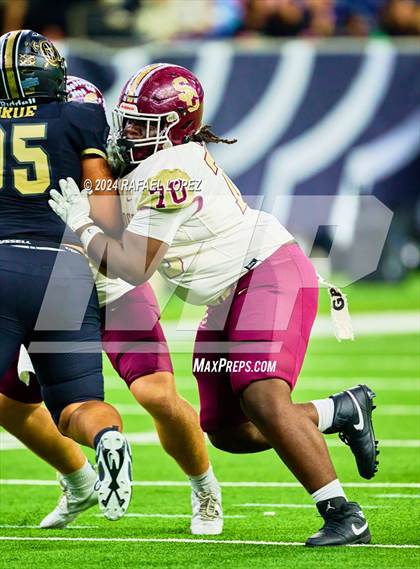 Thumbnail 2 in Jordan vs. Summer Creek (UIL 6A D2 Football Regional) photogallery.