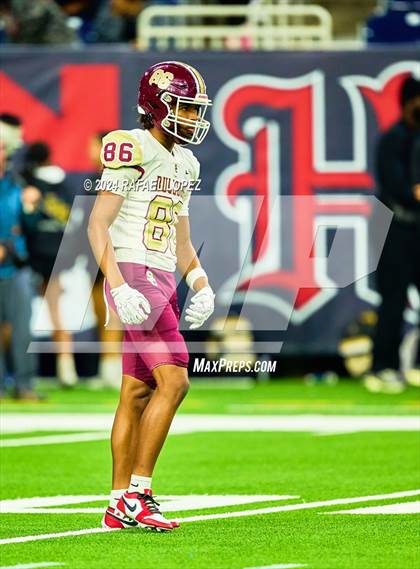 Thumbnail 3 in Jordan vs. Summer Creek (UIL 6A D2 Football Regional) photogallery.