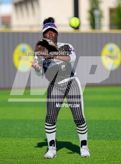 Thumbnail 3 in Royse City @ Rock Hill (UIL 5A Regional Final) photogallery.