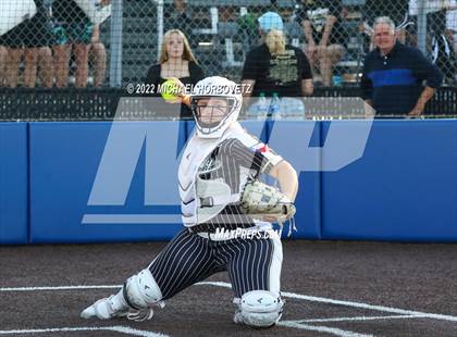 Thumbnail 3 in Royse City @ Rock Hill (UIL 5A Regional Final) photogallery.