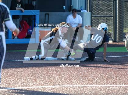 Thumbnail 1 in Royse City @ Rock Hill (UIL 5A Regional Final) photogallery.