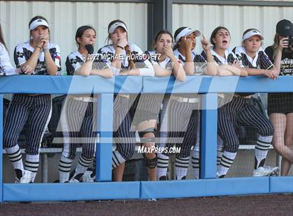 Thumbnail 2 in Royse City @ Rock Hill (UIL 5A Regional Final) photogallery.