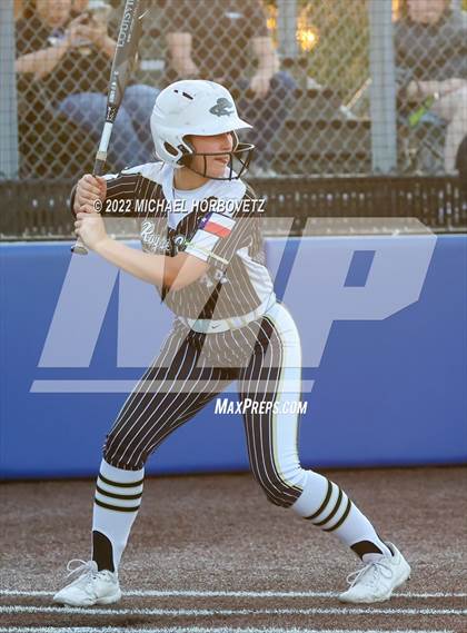 Thumbnail 1 in Royse City @ Rock Hill (UIL 5A Regional Final) photogallery.