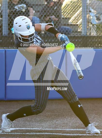 Thumbnail 1 in Royse City @ Rock Hill (UIL 5A Regional Final) photogallery.