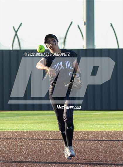 Thumbnail 2 in Royse City @ Rock Hill (UIL 5A Regional Final) photogallery.