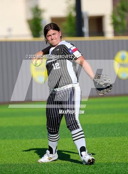 Thumbnail 1 in Royse City @ Rock Hill (UIL 5A Regional Final) photogallery.