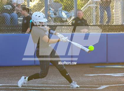 Thumbnail 1 in Royse City @ Rock Hill (UIL 5A Regional Final) photogallery.