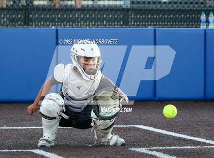 Thumbnail 2 in Royse City @ Rock Hill (UIL 5A Regional Final) photogallery.