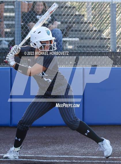 Thumbnail 1 in Royse City @ Rock Hill (UIL 5A Regional Final) photogallery.