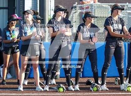 Thumbnail 1 in Royse City @ Rock Hill (UIL 5A Regional Final) photogallery.