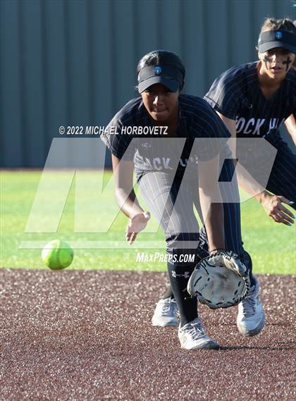 Thumbnail 3 in Royse City @ Rock Hill (UIL 5A Regional Final) photogallery.