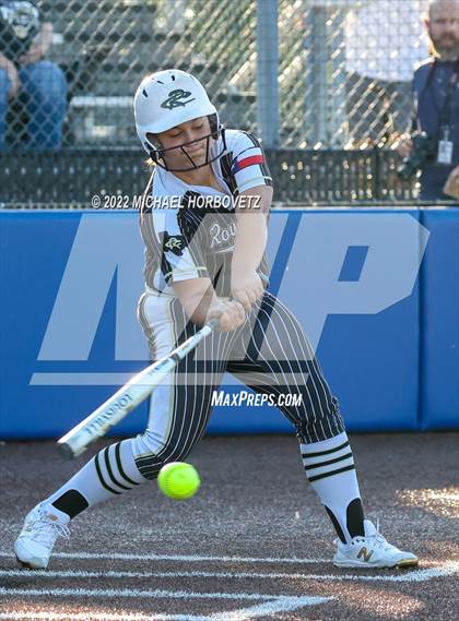 Thumbnail 1 in Royse City @ Rock Hill (UIL 5A Regional Final) photogallery.