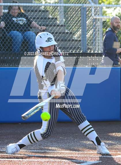 Thumbnail 3 in Royse City @ Rock Hill (UIL 5A Regional Final) photogallery.