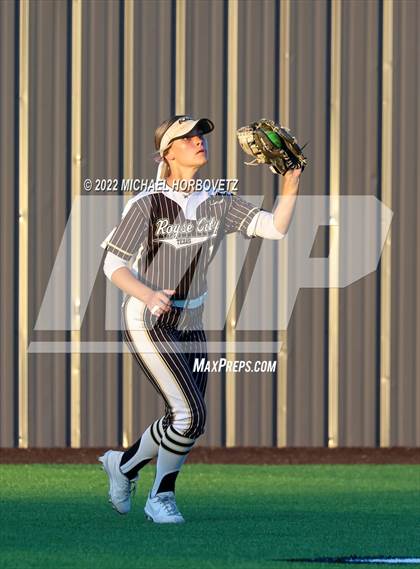 Thumbnail 2 in Royse City @ Rock Hill (UIL 5A Regional Final) photogallery.