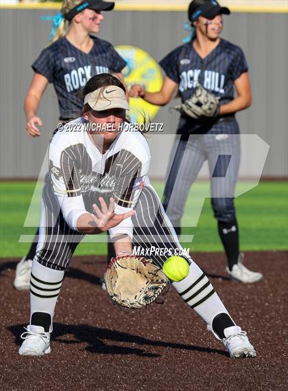 Thumbnail 2 in Royse City @ Rock Hill (UIL 5A Regional Final) photogallery.