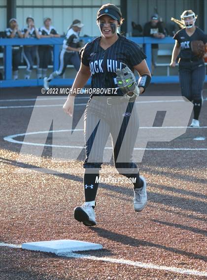 Thumbnail 1 in Royse City @ Rock Hill (UIL 5A Regional Final) photogallery.