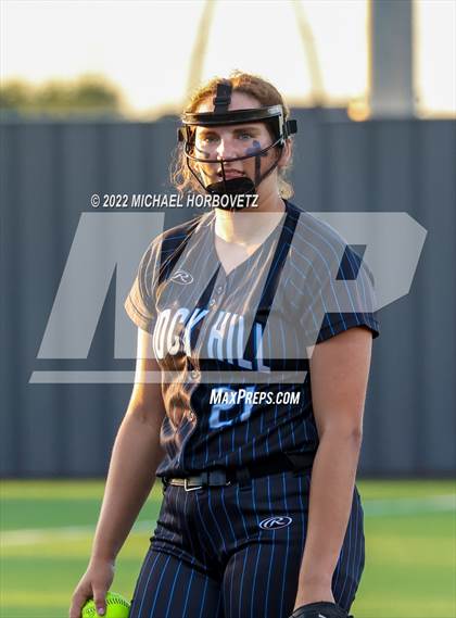 Thumbnail 2 in Royse City @ Rock Hill (UIL 5A Regional Final) photogallery.