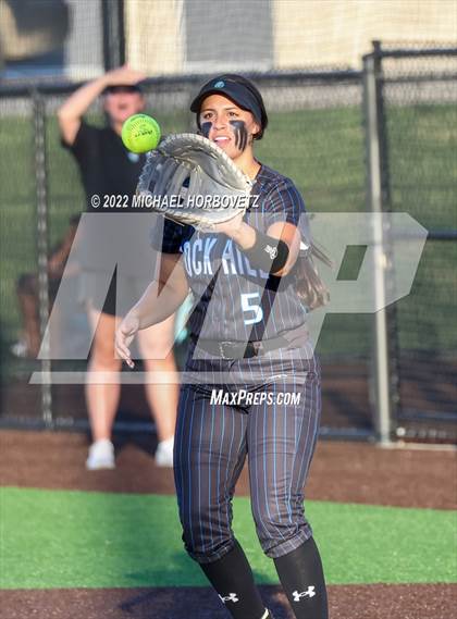 Thumbnail 2 in Royse City @ Rock Hill (UIL 5A Regional Final) photogallery.