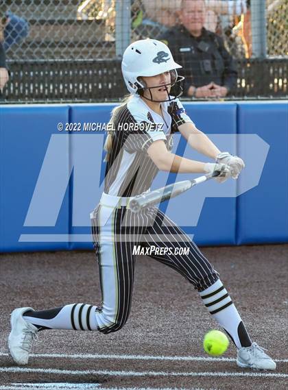 Thumbnail 2 in Royse City @ Rock Hill (UIL 5A Regional Final) photogallery.