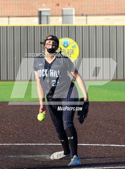 Thumbnail 2 in Royse City @ Rock Hill (UIL 5A Regional Final) photogallery.