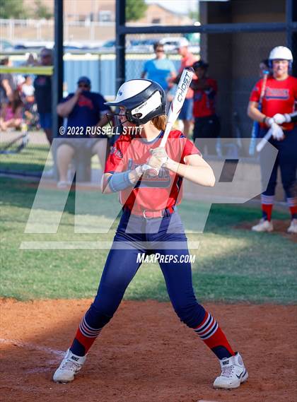 Thumbnail 3 in Oklahoma City Broncos HomeSchool @ Kingfisher photogallery.