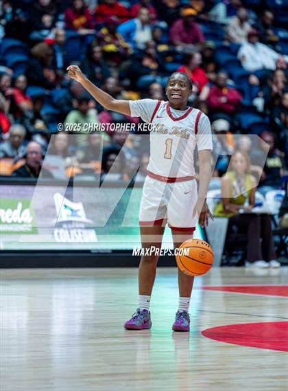 Thumbnail 1 in CREEKSIDE vs. JACKSON (GHSA 4A Finals) photogallery.