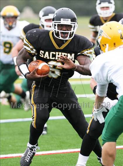 Thumbnail 3 in Melville @ Sachem North photogallery.