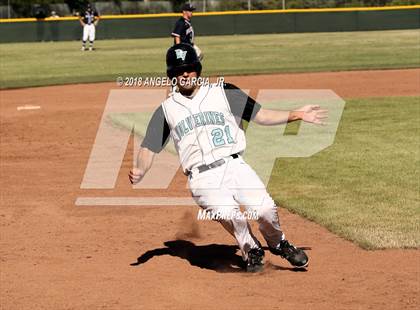 Thumbnail 2 in Freedom vs Deer Valley photogallery.