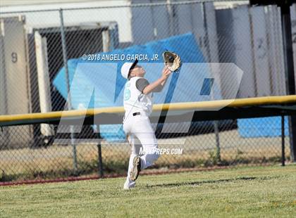 Thumbnail 1 in Freedom vs Deer Valley photogallery.