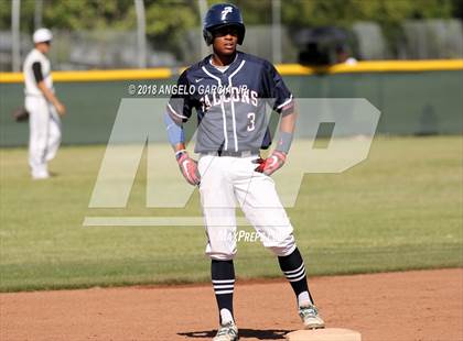 Thumbnail 2 in Freedom vs Deer Valley photogallery.