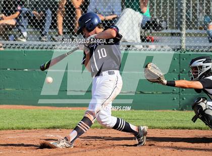 Thumbnail 1 in Freedom vs Deer Valley photogallery.