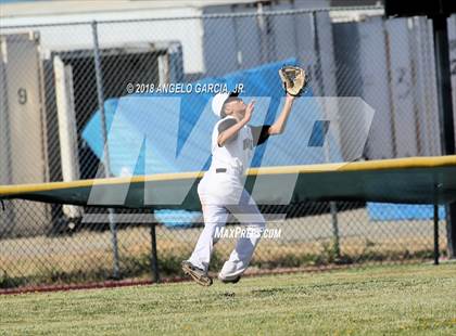 Thumbnail 2 in Freedom vs Deer Valley photogallery.