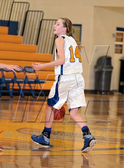 Thumbnail 2 in JV: Cocke County @ Gatlinburg-Pittman photogallery.