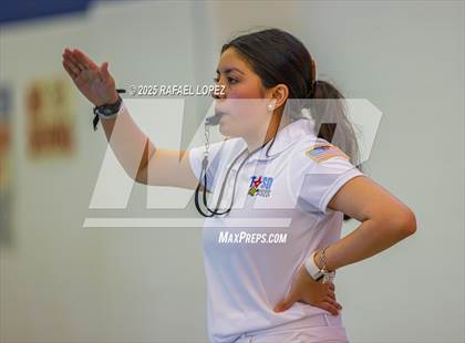 Thumbnail 2 in Caney Creek vs. Benjamin Davis (Davis WP Tournament) photogallery.