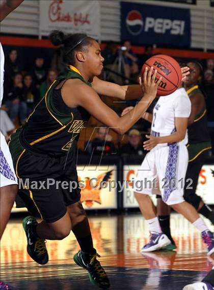 Thumbnail 1 in Vanden vs. Sacramento (CIF SJS D3 Playoffs) photogallery.
