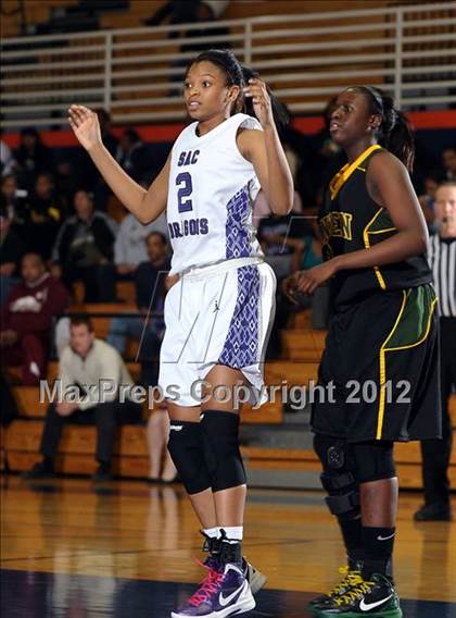 Thumbnail 3 in Vanden vs. Sacramento (CIF SJS D3 Playoffs) photogallery.