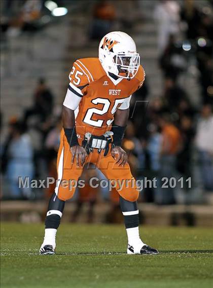 Thumbnail 1 in Waxahachie @ West Mesquite photogallery.