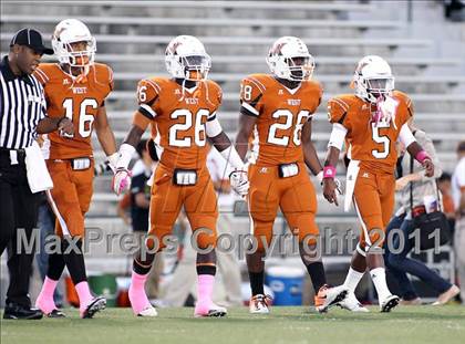 Thumbnail 2 in Waxahachie @ West Mesquite photogallery.