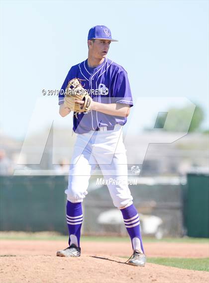 Thumbnail 2 in Perry vs. Queen Creek (Bob Everett Classic) photogallery.