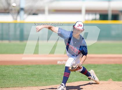 Thumbnail 2 in Perry vs. Queen Creek (Bob Everett Classic) photogallery.