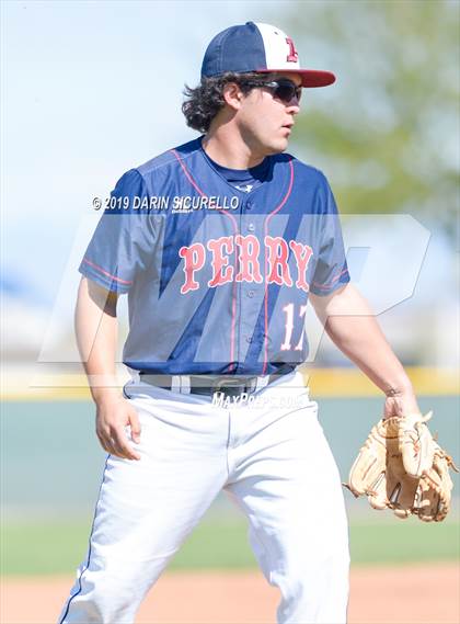 Thumbnail 1 in Perry vs. Queen Creek (Bob Everett Classic) photogallery.