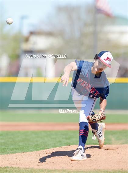 Thumbnail 2 in Perry vs. Queen Creek (Bob Everett Classic) photogallery.