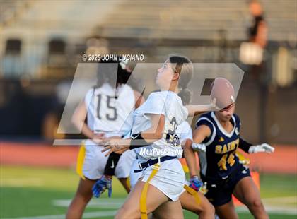 Thumbnail 2 in Crean Lutheran vs. Sonora photogallery.