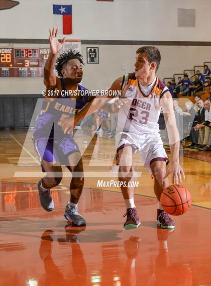 Thumbnail 1 in Deer Park vs Richardson (McDonald's Texas Invitational) photogallery.